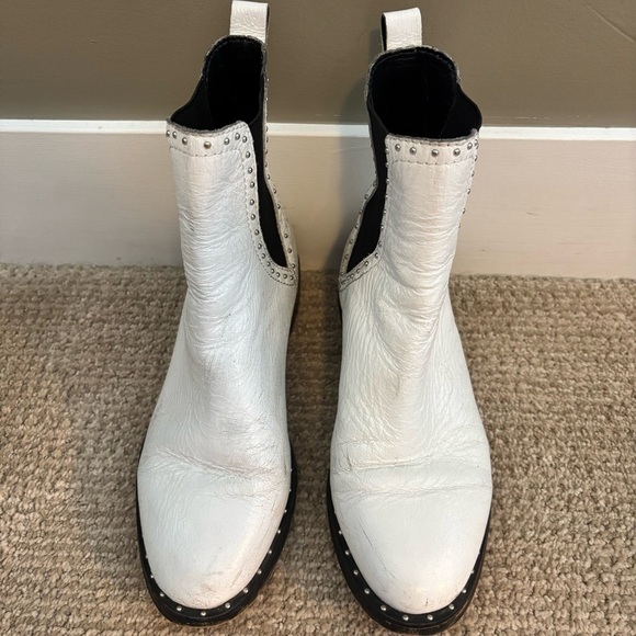 Rebecca Minkoff Distressed White Sabeen Boot - size 6.5 - Picture 2 of 10